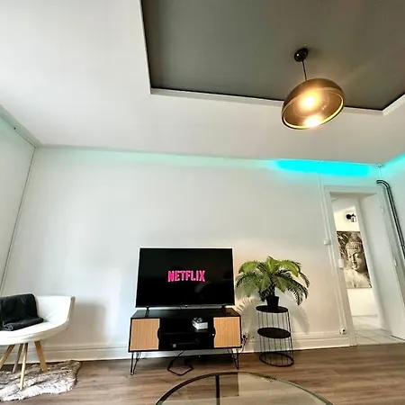 Apartment Blissliving *
